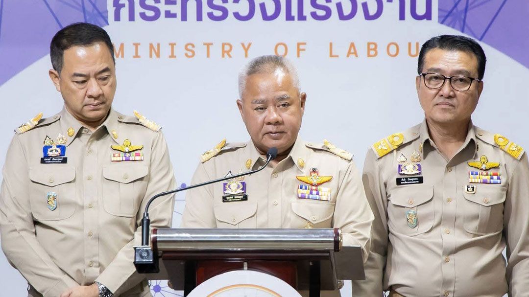 'ปลัดฯ สงค์' ยันแรงงานไทยในอิสราเอลปลอดภัยดี ขณะนี้ยังไม่มีแจ้งขอกลับไทย