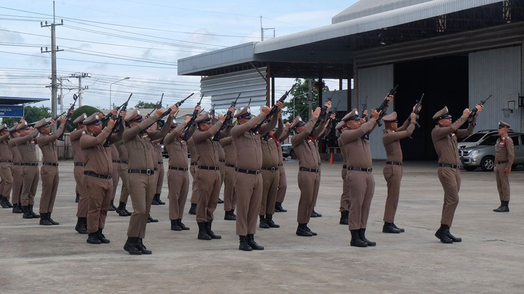 สภ.พบพระ ร่วมจัดฝึกประกวด
