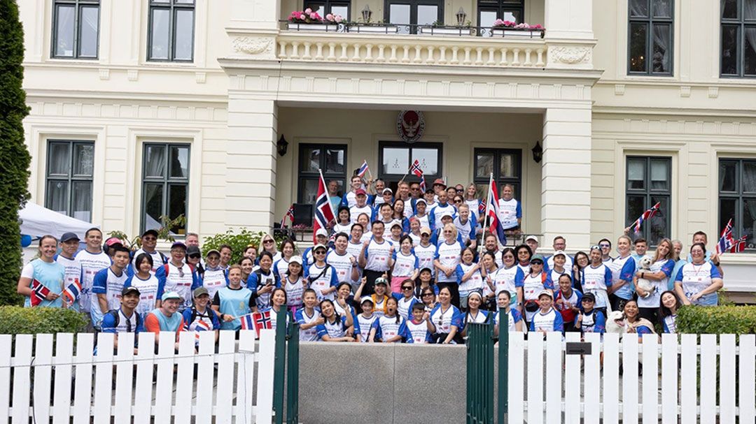การบินไทยร่วมกิจกรรมเดิน-วิ่งการกุศล ฉลอง'120 ปี ความสัมพันธ์ทางการทูตไทย-นอร์เวย์'สมทบทุนศิริราชมูลนิธิ