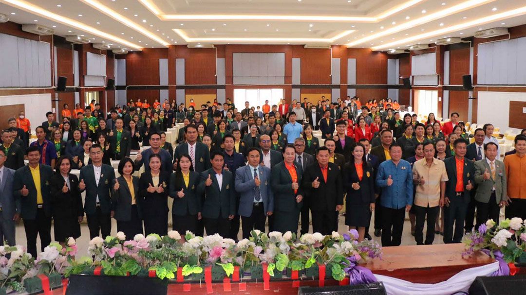 สร้างครูแกนนำ! ‘ปลูกฝังจิตสำนึก’ ความจงรักภักดี-เทิดทูนสถาบัน