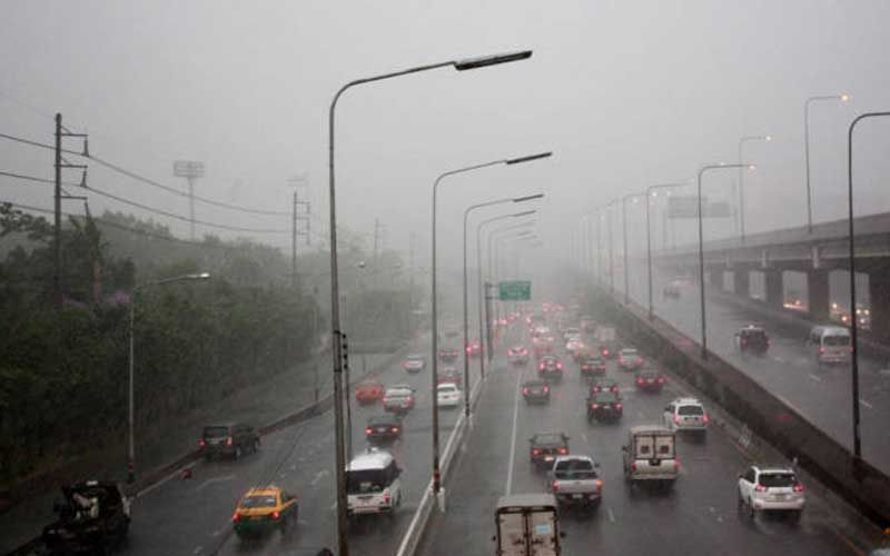 อุตุฯเตือนฝนหนัก  เหนือ-อีสาน-กลาง  กทม.ตกร้อยละ70