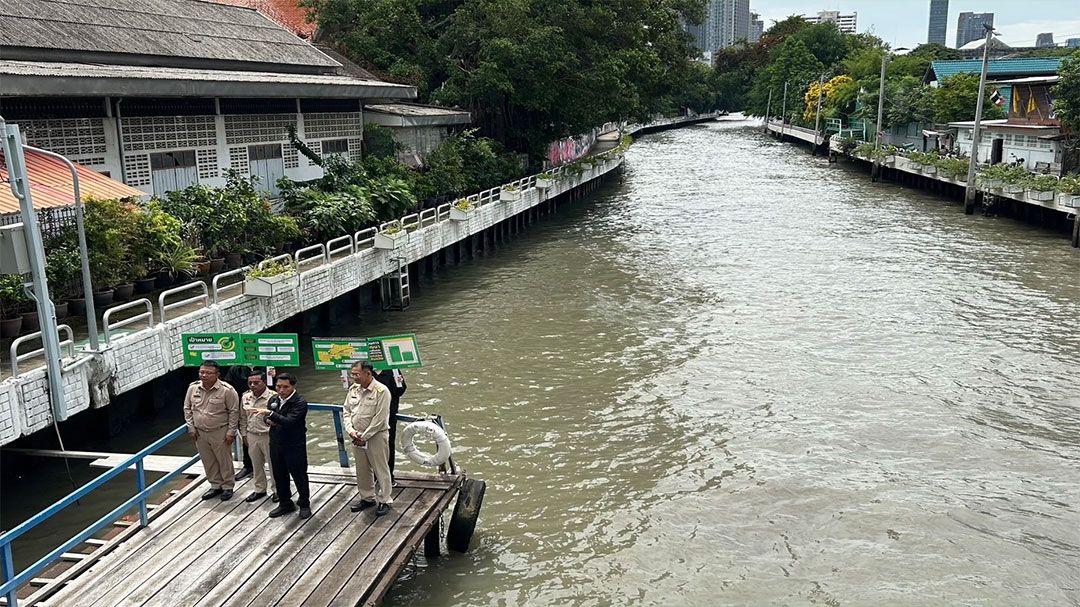 กทม.นำทีมสื่อดู ‘ทางเท้าเลียบคลองพร้อมเลนจักรยาน’ริมคลองแสนแสบ