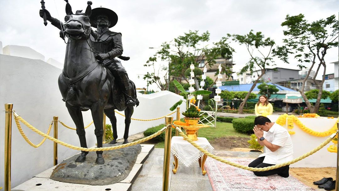 กทม.บวงสรวง-วางศิลาฤกษ์บูรณะพระบรมราชานุสาวรีย์สมเด็จพระเจ้าตากสินฯ