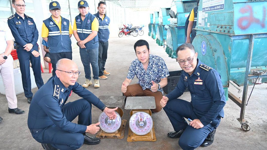 คน. จัดชุด ‘สายตรวจ DIT’ 8 จังหวัดภาคเหนือ รับมาตรฐาน ‘เครื่องคัดขนาดลำไย’