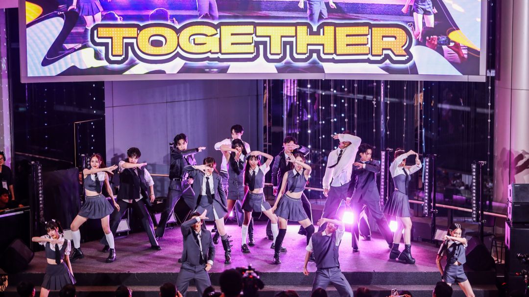 ‘XEBIS ENTERTAINMENT’ เปิดตัว 16 ศิลปินน้องใหม่ พร้อมลุยตลาดไอดอล