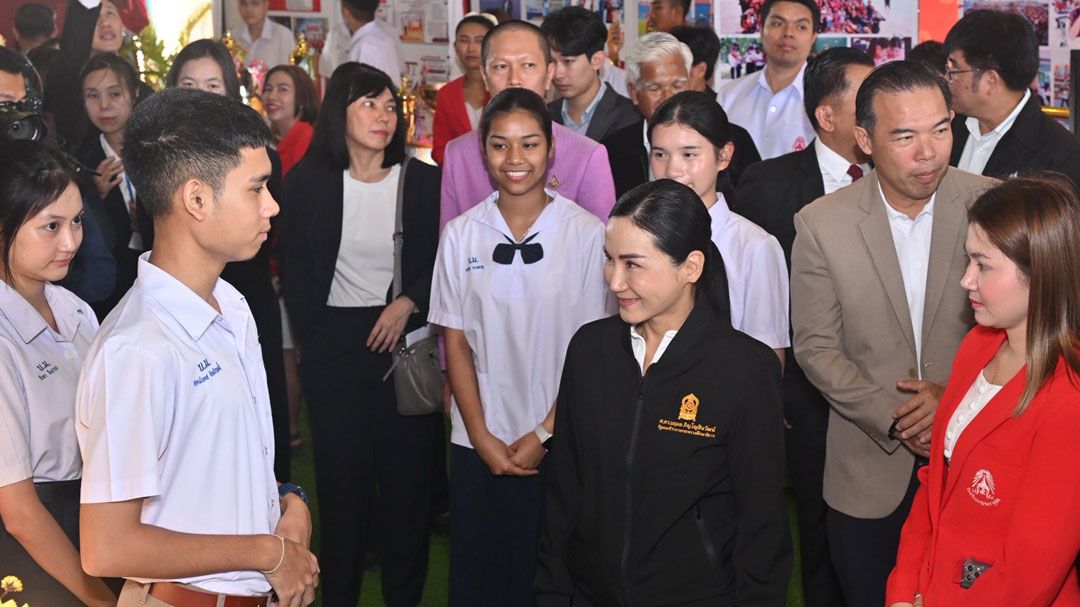 ‘นฤมล’ล่องใต้ คุยมีทุน1แสนล.ตั้งสหกรณ์กลาง ช่วยแก้ปัญหาครู