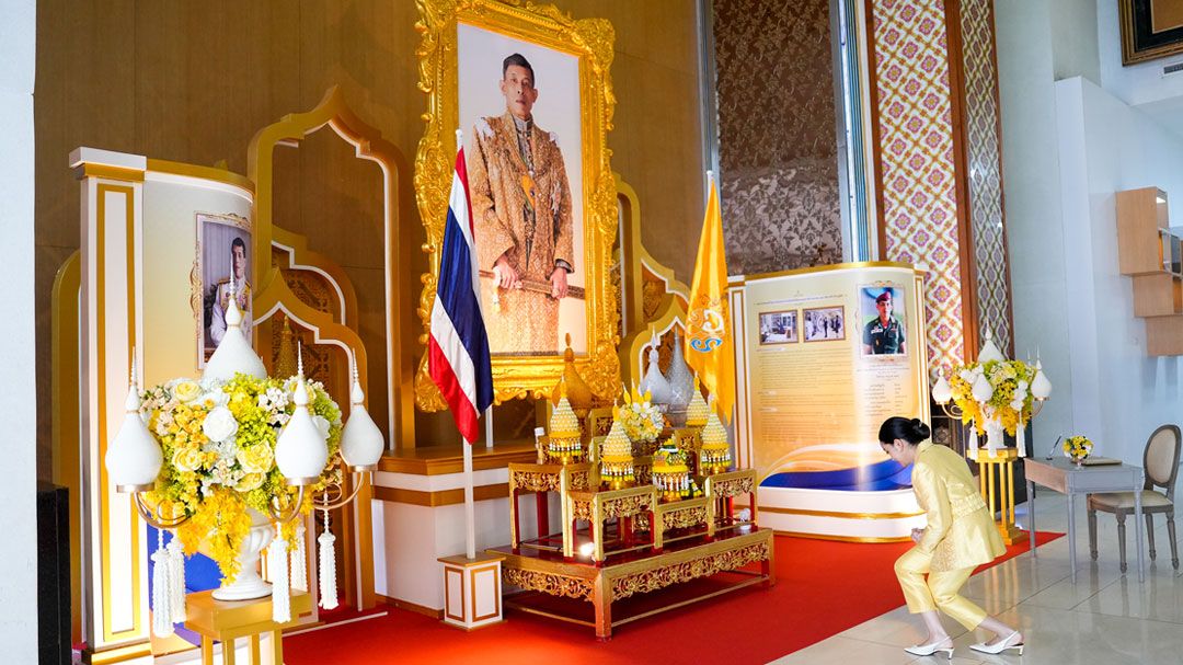 พระบาทสมเด็จพระเจ้าอยู่หัว โปรดเกล้าฯ รับผู้เสียชีวิต-ผู้บาดเจ็บ เหตุปะทะชายแดนไทย ไว้ในพระบรมราชานุเคราะห์