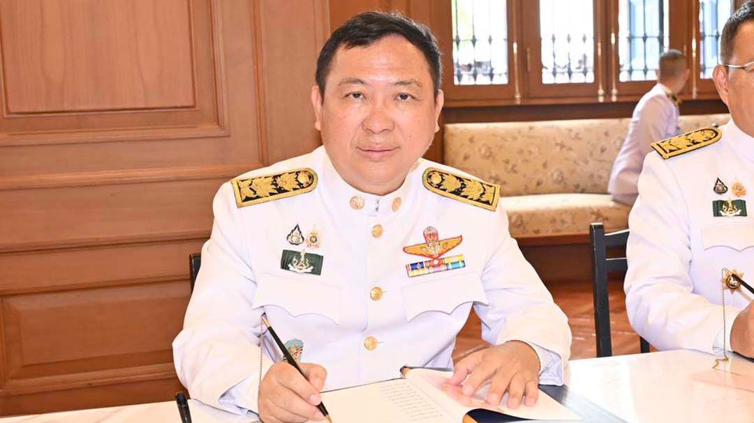 'อธิบดีกรมปศุสัตว์'ร่วมลงนามถวายพระพรชัยมงคล เนื่องในโอกาสวันเฉลิมพระชนมพรรษาพระบาทสมเด็จพระเจ้าอยู่หัว