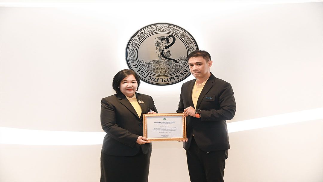 กรมอนามัยมอบเกียรติบัตรกปน. รับรองน้ำประปาปลอดภัยดื่มได้