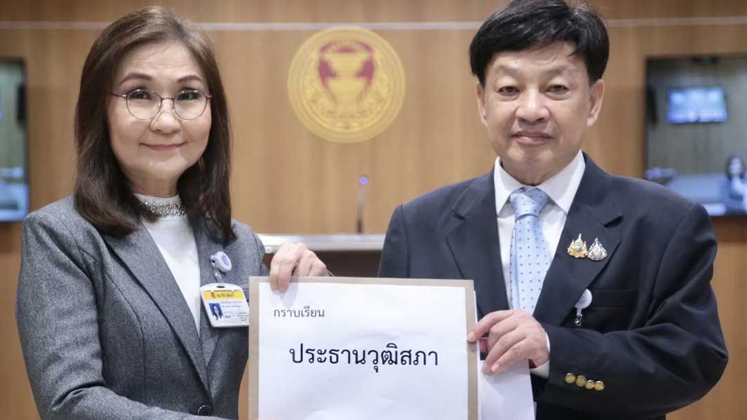 สว.พันธุ์ใหม่ยื่นปธ.วุฒิ ส่งศาลสั่ง136สว.หยุดปฏิบัติหน้าที่