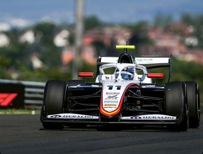 เพลงชาติไทยกระหึ่ม!! AAS Motorsport ฟอร์มแรง  ‘เติ้น-ทัศนพล’ คว้าแชมป์อีกครั้ง  ศึก F3 ฮังการีกรังด์ปรีซ์