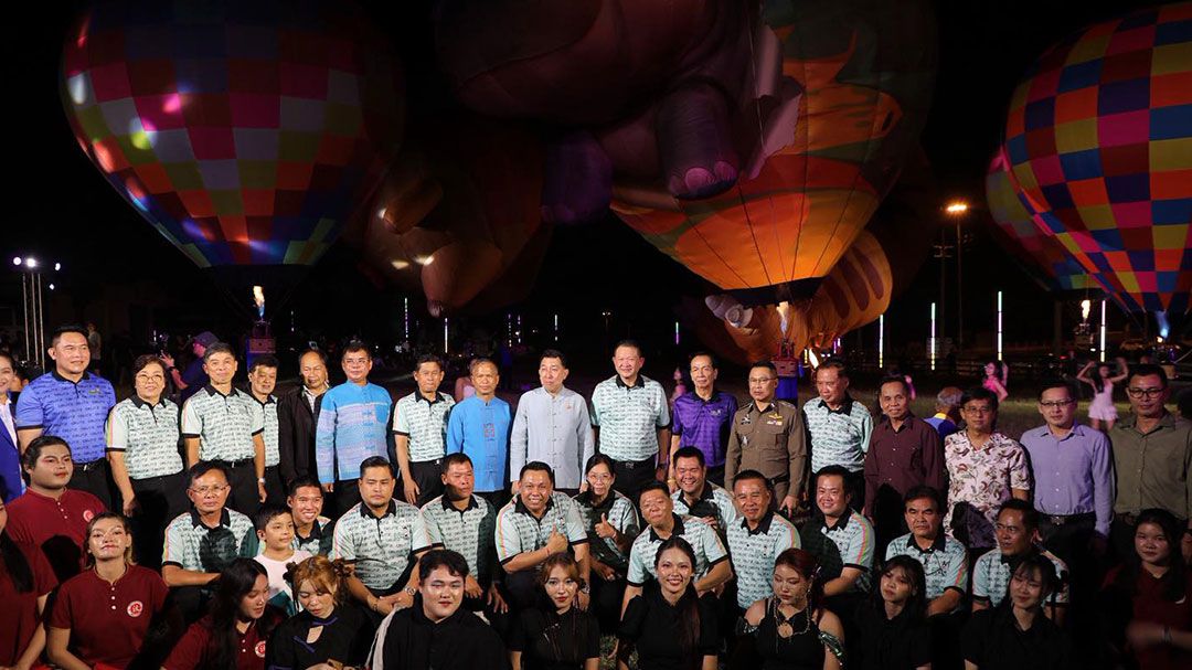 เริ่มแล้ว! ผู้ว่าฯเพชรบูรณ์ นำ   เปิดงาน อินทผลัม – บอลลูน
