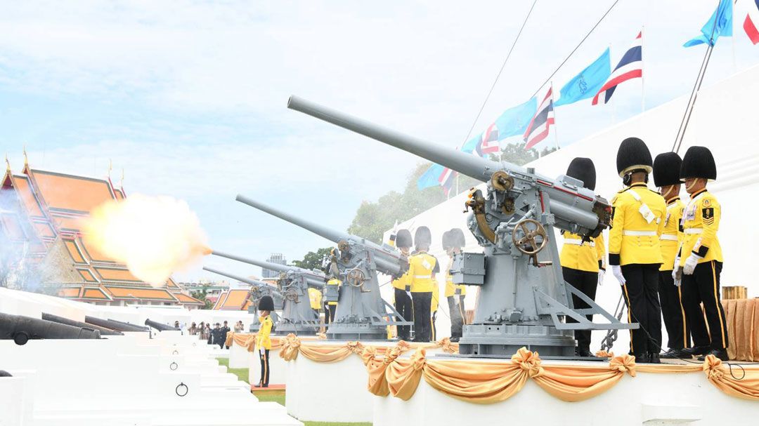 กองทัพเรือยิงสลุตหลวงเฉลิมพระเกียรติ 'สมเด็จพระพันปีหลวง' 12 สิงหาคม