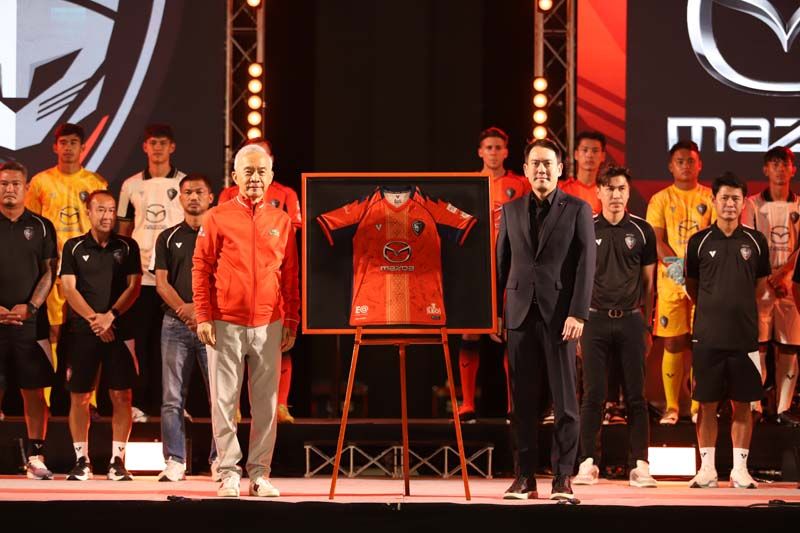 มาสด้าหนุนสวาทแคทปีที่ 13 – เปิดตัวทีมลุยไทยลีก