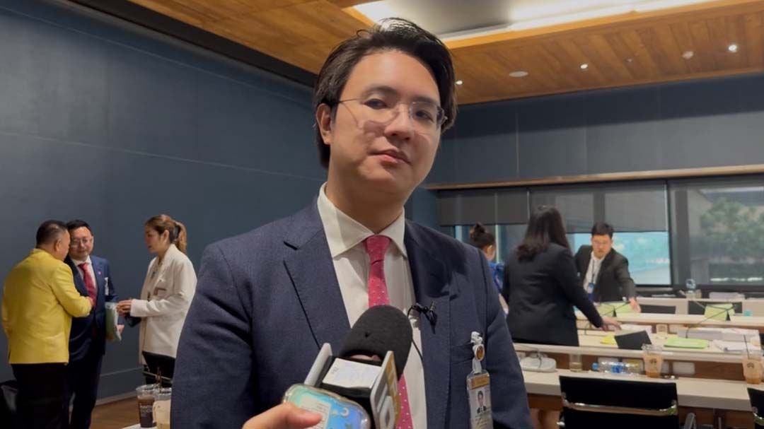 ‘วีรพัฒน์’ชี้‘ทักษิณ’รอดคดี‘ม.112’ เหตุถ้อยคำไม่เข้าข่ายองค์ประกอบ