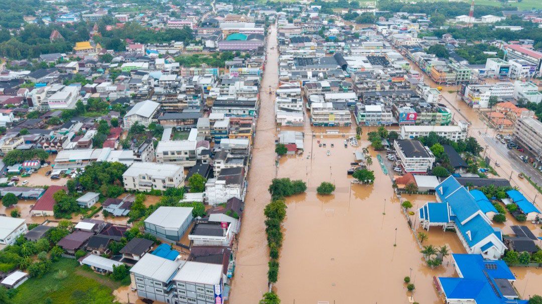 อุตุฯเตือนฝนถล่ม  46จังหวัดโดนหนัก  เมืองหล่มสักวิกฤต  น้ำป่าทะลักสูงสุด