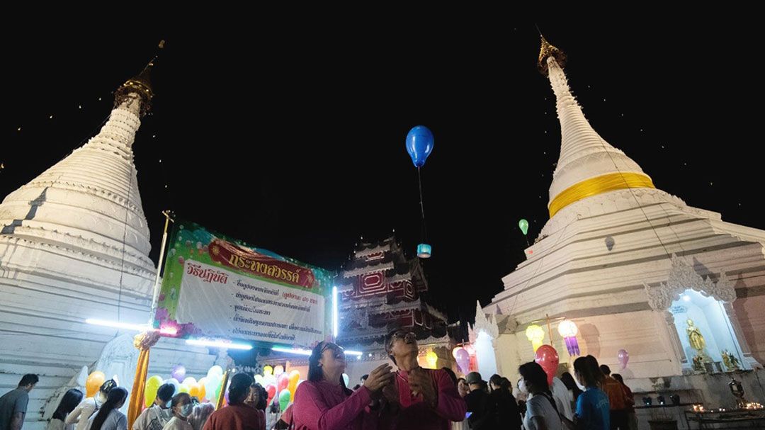 ชวนเที่ยวแม่ฮ่องสอน! วัดพระธาตุดอยกองมู จัดลอยกระทงสวรรค์สืบสานประเพณีงาม 1-5 พ.ย.นี้
