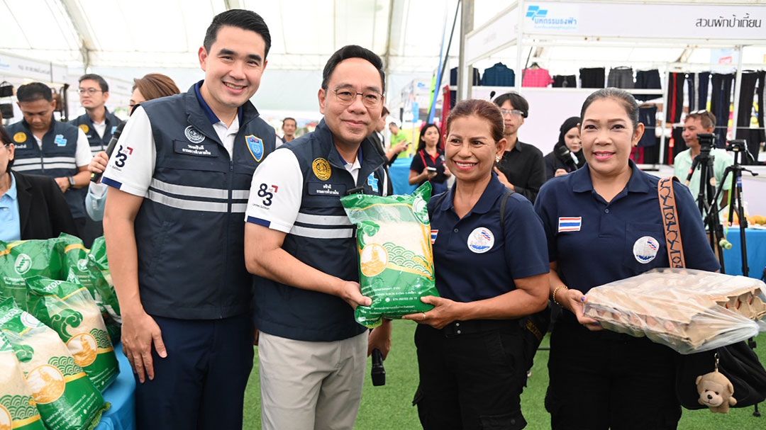 คน.เดินหน้า จัดมหกรรมธงฟ้า @สงขลา จับจ่ายคึกคัก 3 วัน คาดลดค่าครองชีพกว่า 3 ล้านบาท