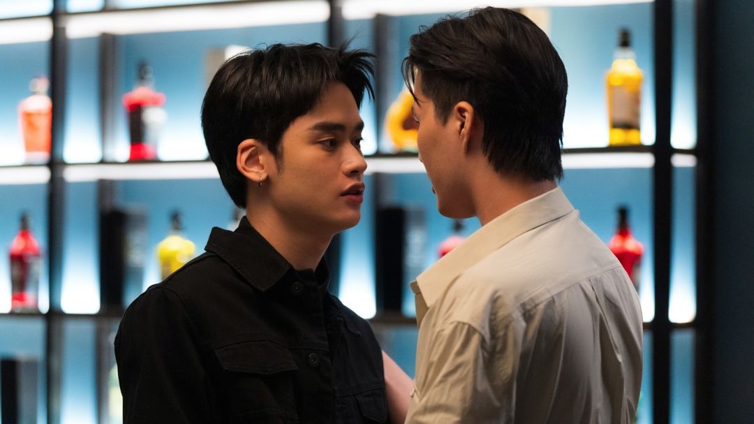 Moonlight Glow เปิดโปรแกรมแรกสุดร้อนแรง!!  ‘Magic Move ทำนายทายรัก’ ยอดวิวทะลุ 1 แสนวิวชั่วข้ามคืน!!