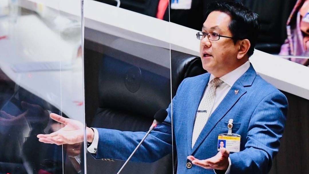 แกล้งตาบอด!‘จิรายุ’แขวะ‘เด็กภท.’ ผู้นำฝ่ายค้านฯโหวต‘นายกฯ’ช่วยเรียกร้องให้ลาออกด้วย