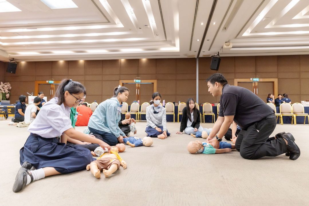 ​รพ.กรุงเทพ ปลุกพลังฝันเยาวชน สู่วิชาชีพแพทย์ในอนาคต
