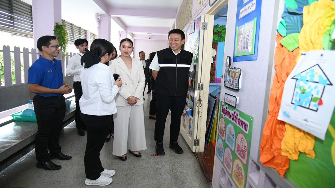 ตรวจ 2 โรงเรียนกทม. นำร่องหลักสูตรต้นแบบ ยกระดับการศึกษาปฐมวัยสู่มาตรฐานใหม่