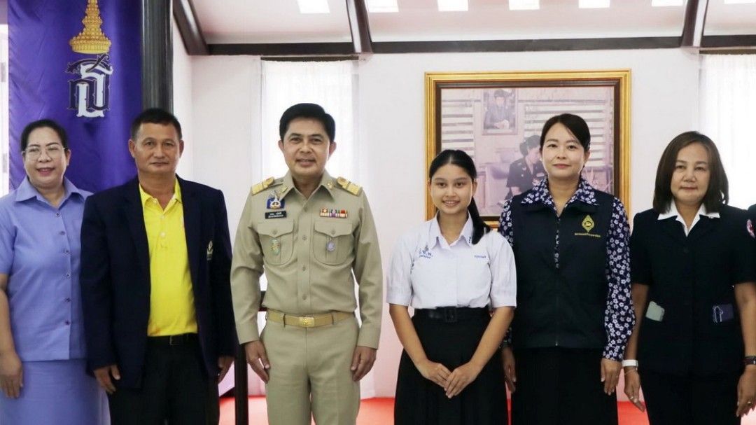 นครนายกติดตามผล ‘นักเรียนทุนฯ ม.ท.ศ.’ เน้นย้ำความประพฤติ-วางแผนศึกษาต่อ