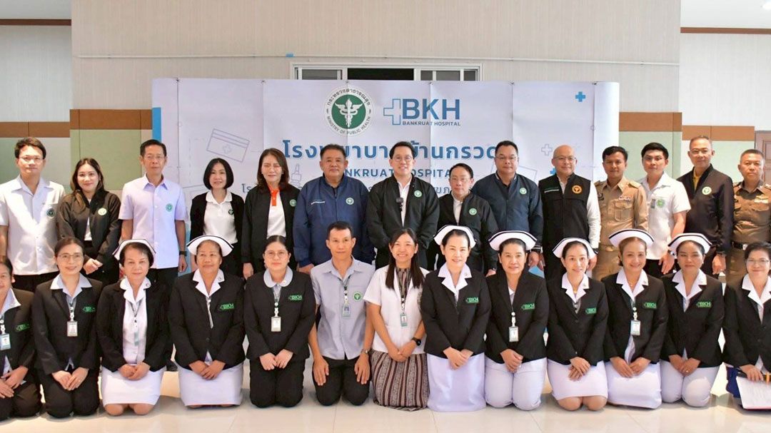 'รมว.พัฒนา'นำทีม สธ.ลงพื้นที่ รพ.ชายแดนบุรีรัมย์–สุรินทร์ ตรวจเยี่ยมบุคลากรสาธารณสุข