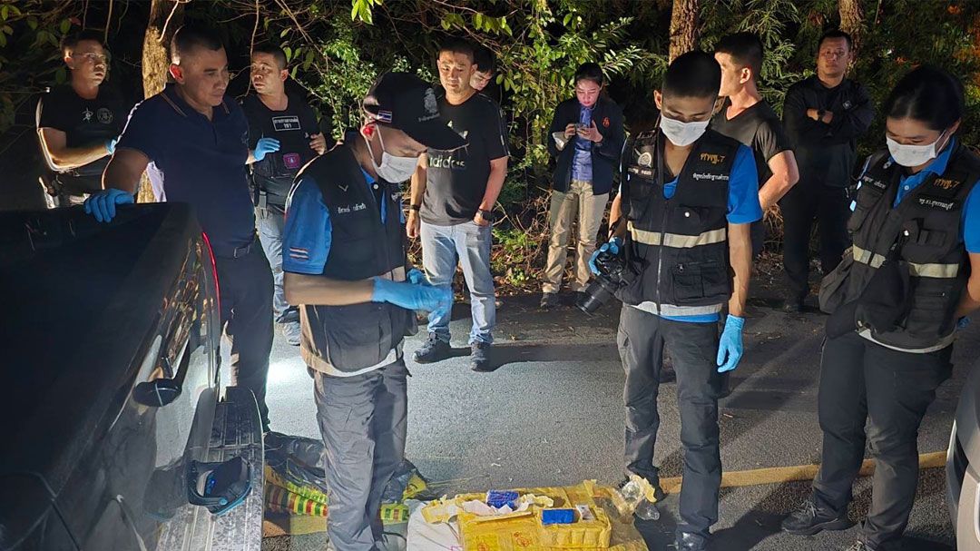 191 รวบนักบินขนยาบ้า 3 ล้านเม็ด ขับกระบะไปรับจากกาญจน์ นำมาเก็บที่สุพรรณ