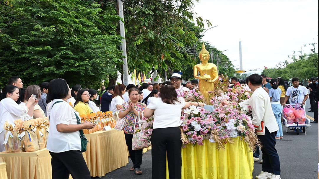‘ชัชชาติ’ ร่วม 