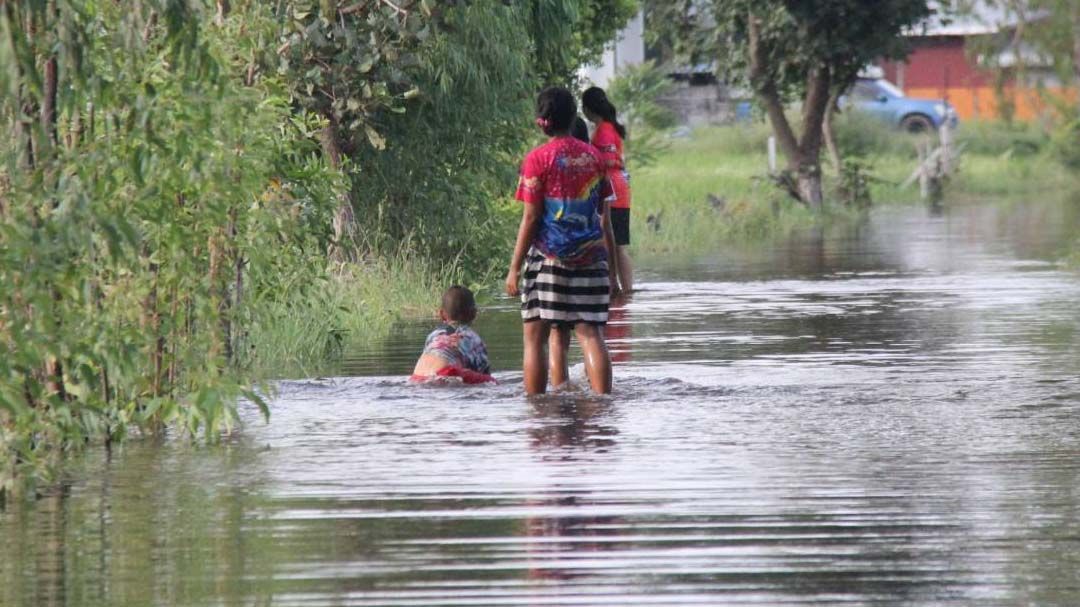 ‘สถาบันโรคผิวหนัง’เร่งสนับสนุนเวชภัณฑ์ช่วยผู้ประสบอุทกภัย แนะวิธีป้องกันโรคผิวหนัง