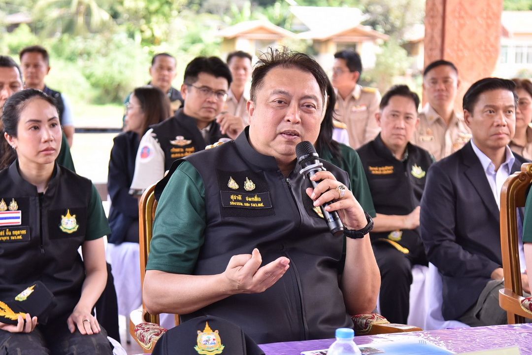 'สุชาติ' ลงพื้นที่ภาคเหนือ เร่งแก้ปัญหาสารปนเปื้อน 'แม่น้ำกก'
