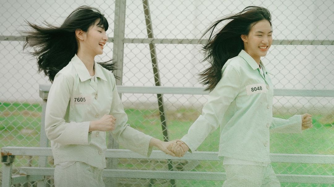 ‘เมเบิ้ล-แป้งจี่’  ชวนคนดูมาอินก่อนใคร ในงาน ‘CLAIREBELL คลั่ง/รัก/นักโทษ’