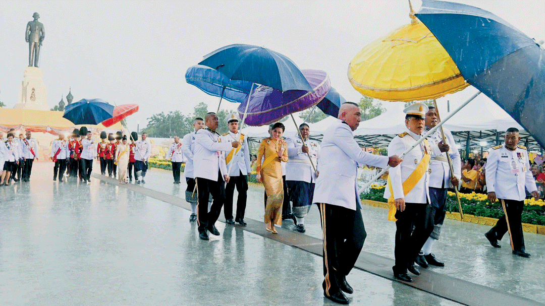 พสกนิกรชาวไทยทั่วปท. น้อมรำลึกร.9 วันนวมินทรมหาราช