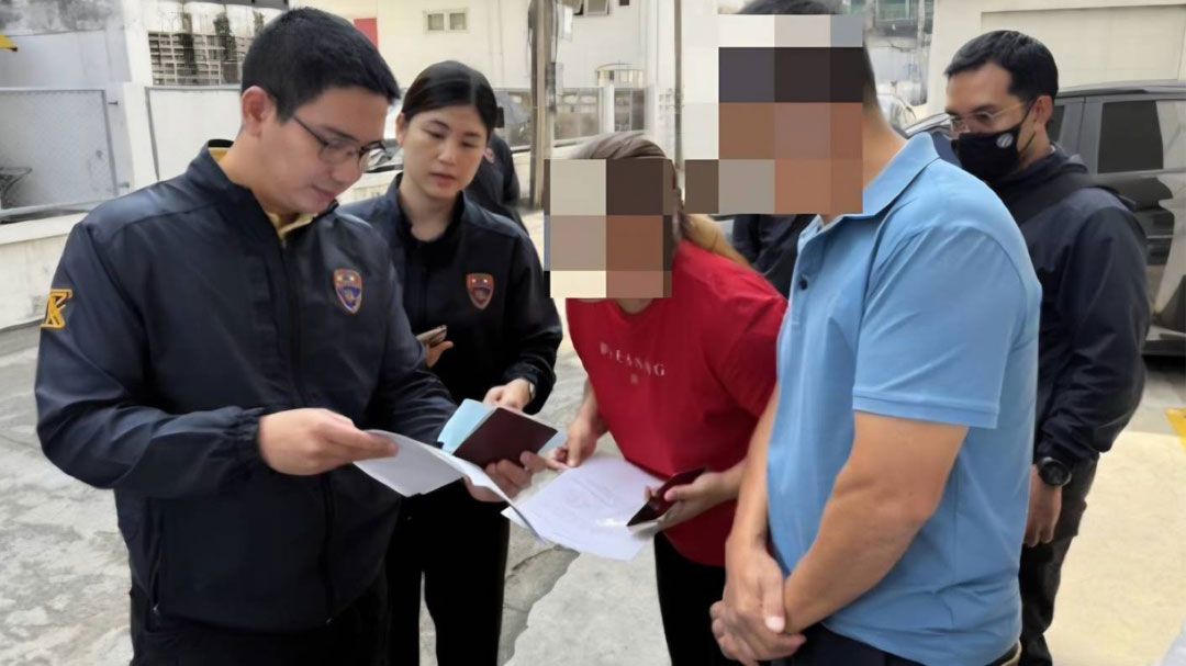 'ผู้การโปรด ตม.3'สั่งลุย จับวันเดียว 2 หมายหนุ่มแดนมังกร หนีหมายจับ ซุกไทยฟอกตัว