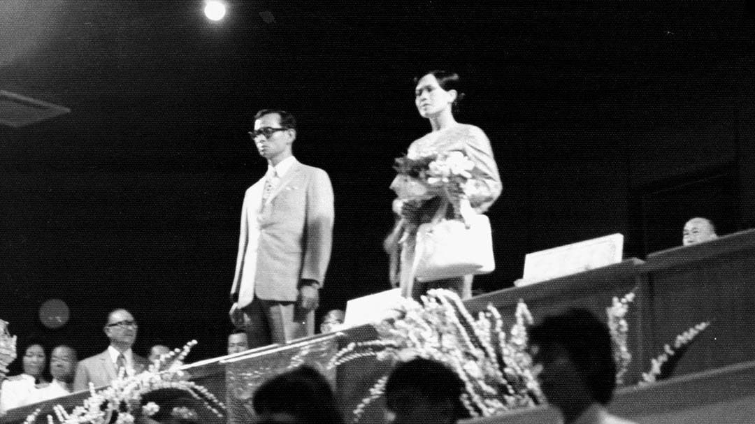 ‘เอ้ สุชัชวีร์’ศิษย์พระจอมเกล้าลาดกระบัง ร่วมน้อมรำลึกในพระมหากรุณาธิคุณ‘สมเด็จพระพันปีหลวง’