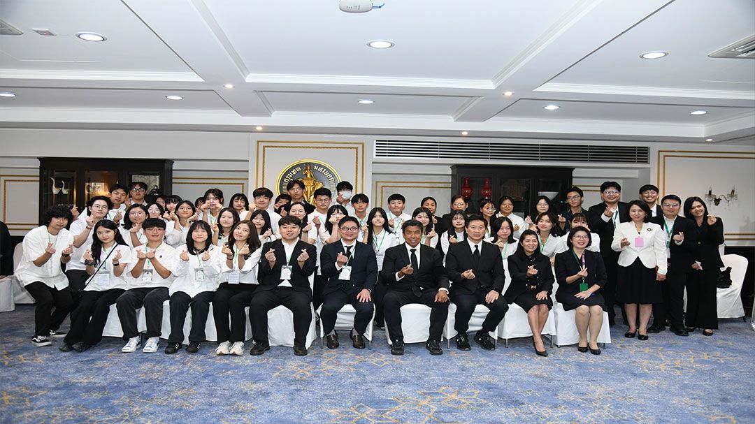 ‘ชัชชาติ’ต้อนรับ 35 เยาวชนกรุงโซล กระชับสัมพันธ์เมืองพี่เมืองน้อง