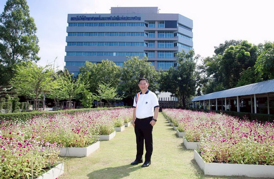 วว.วิจัยปลูกไม้ดอกไม้ประดับลด PM 2.5 มุ่งสร้างโมเดลลดการเผาในพื้นที่เกษตร สร้างรายได้ใหม่ให้เกษตรกรเชียงราย-พะเยา