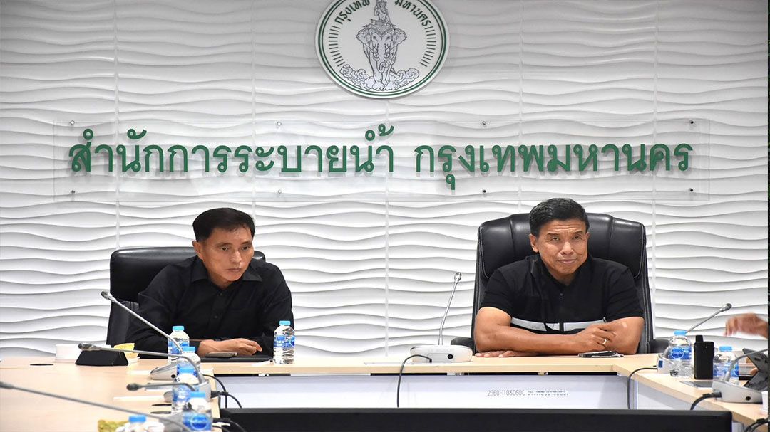 ‘ชัชชาติ’ สั่งเปิดประตูระบายน้ำ-เดินเครื่องสูบทุกสถานีเต็มกำลังรับฝนคืนนี้