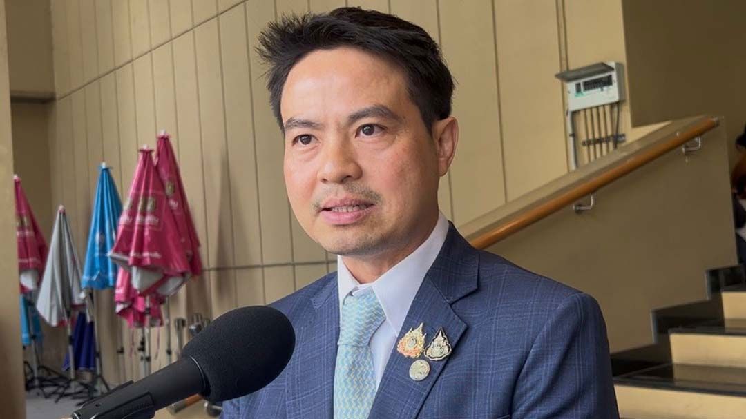 'ภราดร'ชงสภาฯ เปิดวิสามัญ 8-10 ธ.ค. พิจารณาแก้ รธน. หวังโหวตวาระ 3 เสร็จก่อนปีใหม่