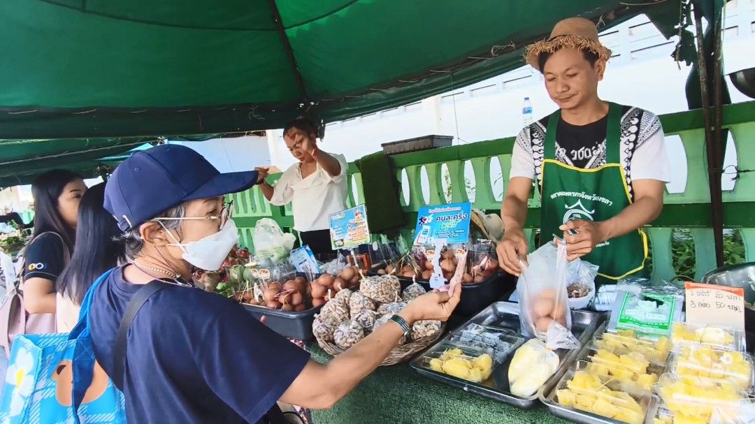 สงขลาคึกคัก! ผู้ค้ายิ้มรับโครงการ ‘คนละครึ่งพลัส’ ค้าขายดีจนยอดพุ่ง 50%