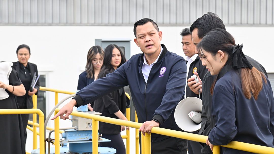 'ธนกร' เยี่ยมนิคมฯ สินสาคร ชื่นชมระบบบริหารจัดการน้ำเสีย นำน้ำทิ้งที่บำบัดแล้วกลับมาใช้ประโยชน์ใหม่