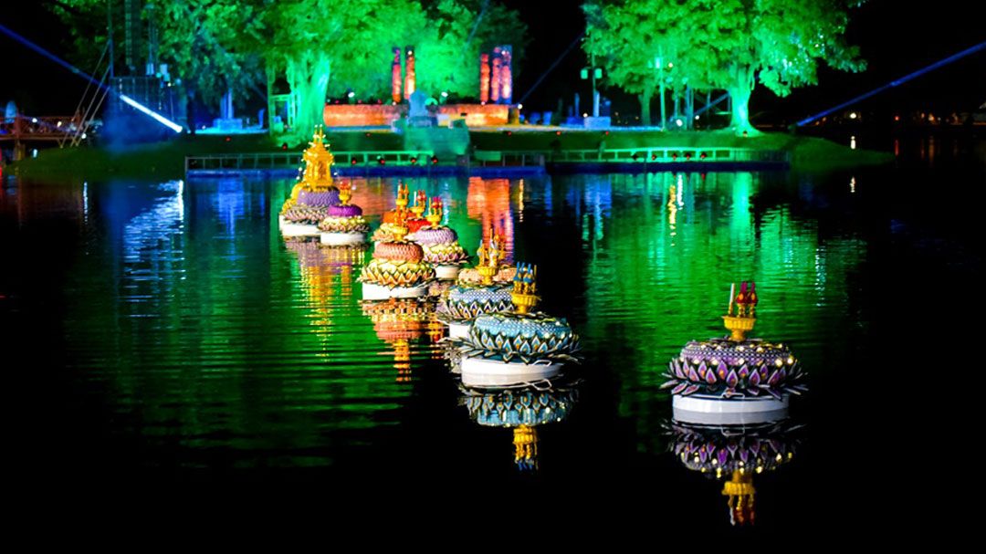 ปิดฉากยิ่งใหญ่! ลอยกระทงสุโขทัย'68 นางเอกดัง 'กรีน-อัษฎาพร' ร่วมขบวนแห่มหาลอยกระทง