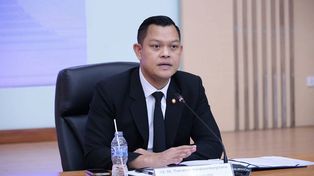 'ธนกร'ยัน!ไม่เคยสั่งถอนอายัดฝุ่นแดง มอบ'ปลัดกระทรวง'เร่งสอบสวน หลังพบข้อเท็จจริงยังไม่ชัดเจน