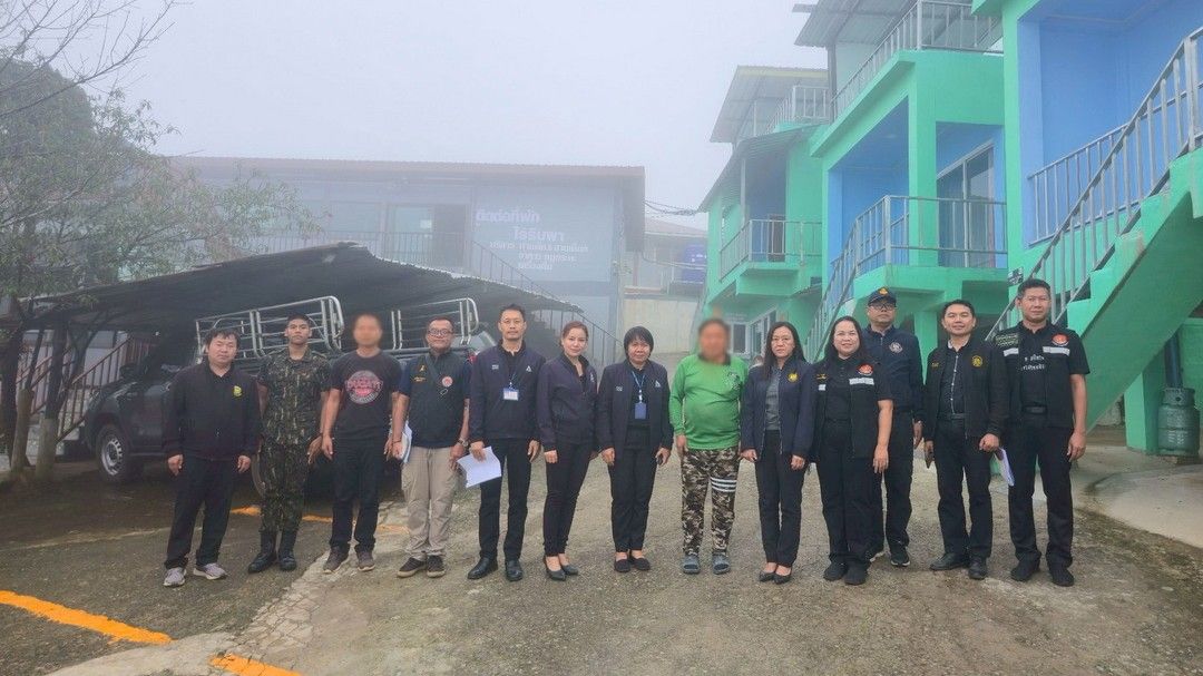 เข้มงวดทุกพื้นที่! ลุยตรวจสถานประกอบการบนภูทับเบิก ไม่พบการค้ามนุษย์ด้านแรงงาน