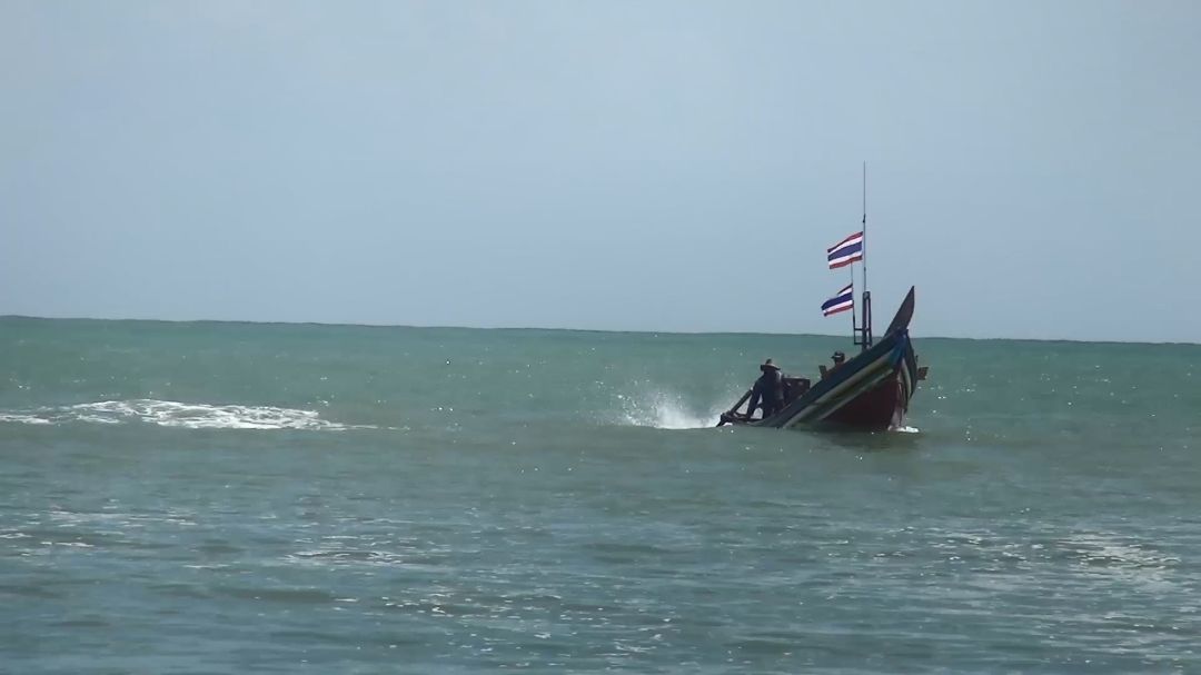 อุตุฯใต้เตือน! ‘ฝนหนัก-คลื่นสูง’ งดออกทะเลลึก