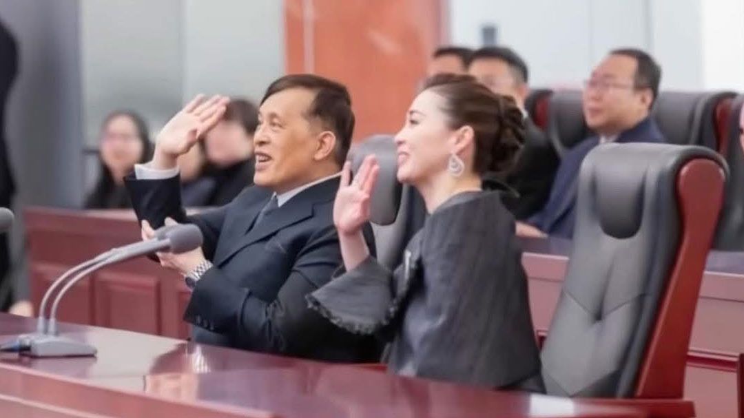 ครั้งแรกในประวัติศาสตร์! 'ในหลวง-พระราชินี' ทรง 'ทักทายนักบินอวกาศจีนบนสถานีอวกาศเทียนกง'