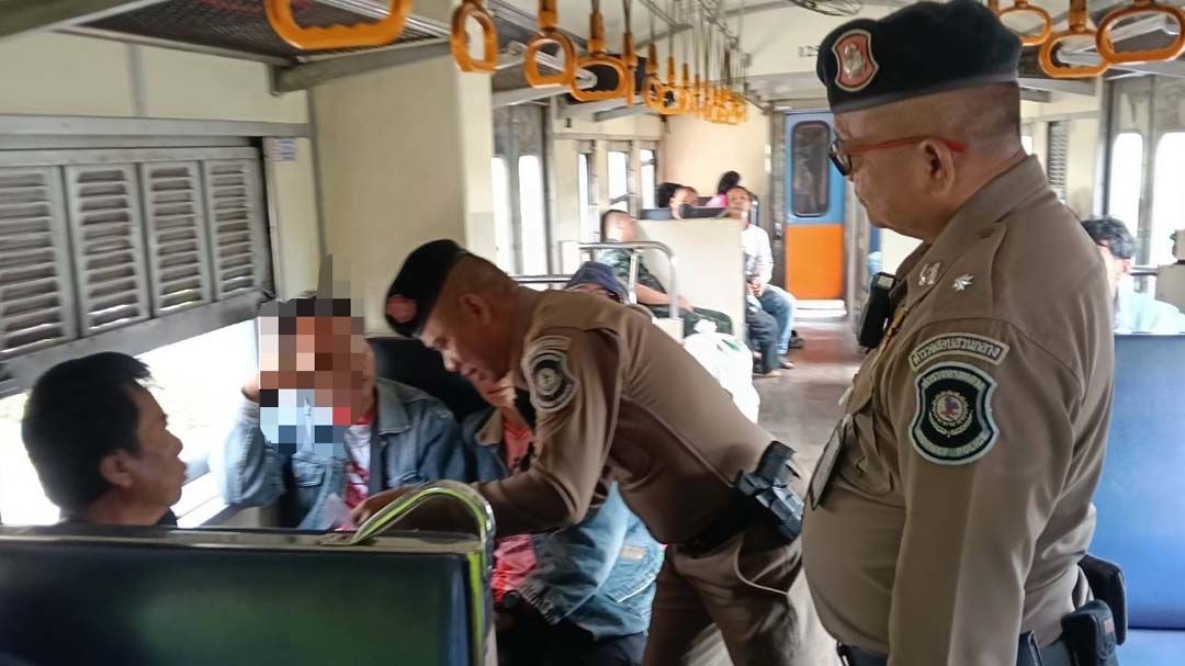 ตำรวจทางหลวงล็อกตัว‘เป็ด บ้านหมอ’คารถไฟ หนีคดี‘รับซื้อของโจร’พระพุทธรูปเก่า