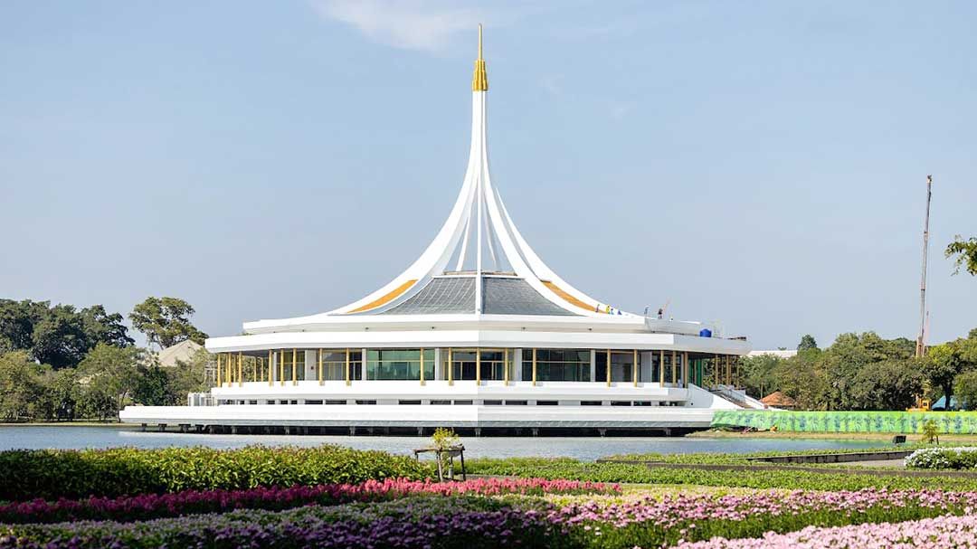 ชวนเที่ยวสวนดอกไม้กลางกรุง ‘งานพรรณไม้งามอร่าม สวนหลวง ร.9’ ประจำปี 2568