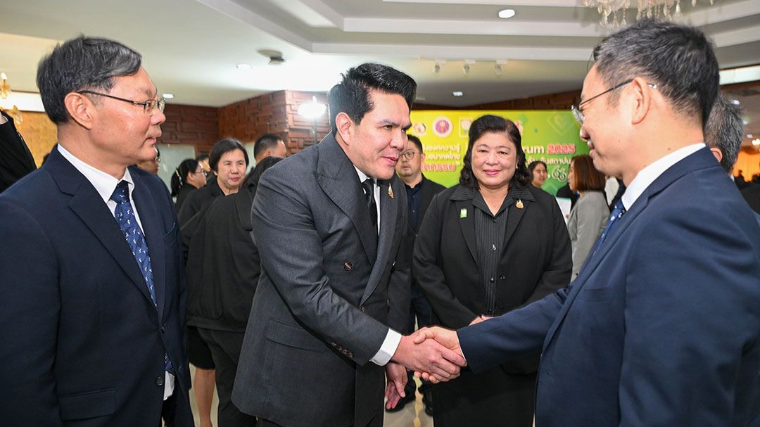 'สุรศักดิ์'ร่วมเปิดงาน'ปีทองแห่งมิตรภาพ ไทย-จีน' ครบรอบ 50 ปี การสถาปนาความสัมพันธ์ทางการทูต